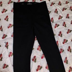 NWT White House Black Market black leggings